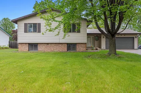 2908 81st Ave N, Brooklyn Park, MN 55444