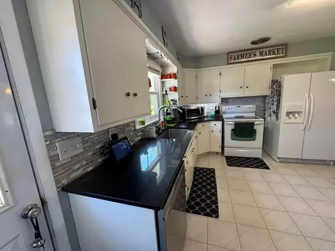501 S 3rd St, Olivia, MN 56277 photo 5