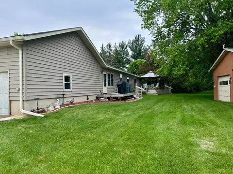 Exterior - 10696 Leaf River Rd, Wadena, MN 56482 photo 6 of 11