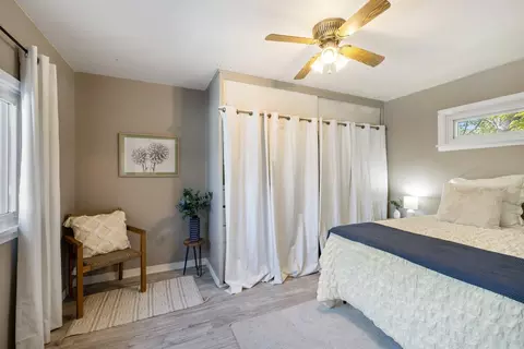 Bedroom - 3901 4th Ave E, Hibbing, MN 55746 photo 2 of 3