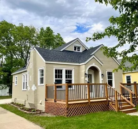 Exterior - 610 5th Ave SW, Austin, MN 55912 photo 5 of 5