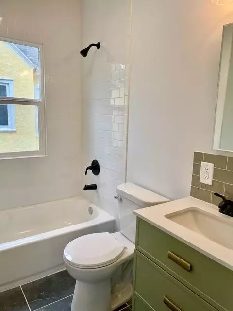 Bath - 610 5th Ave SW, Austin, MN 55912 photo 1 of 1