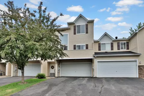 6888 Meadow Grass Ln S, Cottage Grove, MN 55016