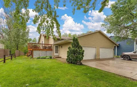 1533 Roundhouse Cir, Shakopee, MN 55379
