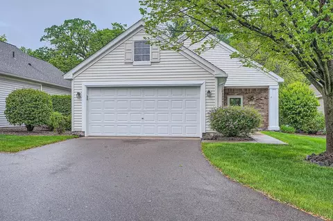 2623 Oak Ridge Trl, Woodbury, MN 55125