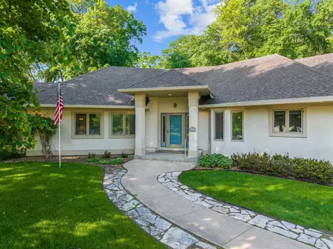 1145 Taro Ln SW, Rochester, MN 55902
