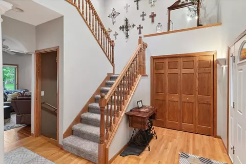 405 August Hills Dr, La Crescent, MN 55947 photo 5