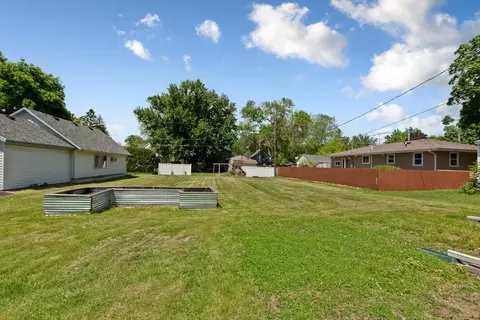 624 2nd St NE, Faribault, MN 55021 photo 2