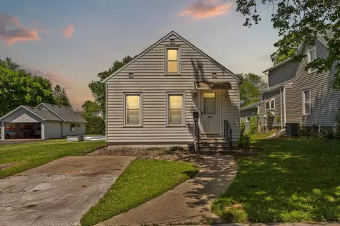 624 2nd St NE, Faribault, MN 55021 photo 4