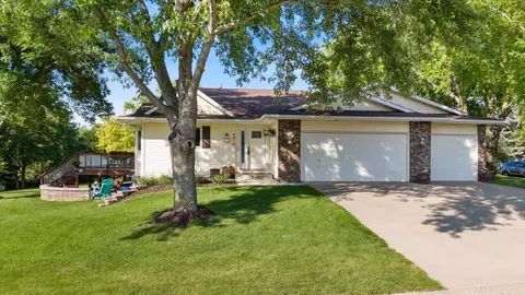 3450 Crystal Cir NW, Prior Lake, MN 55372