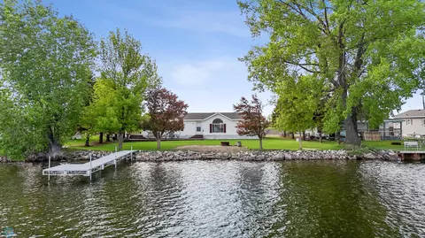 3022 E Sandy Beach Rd, Hatton, ND 58240