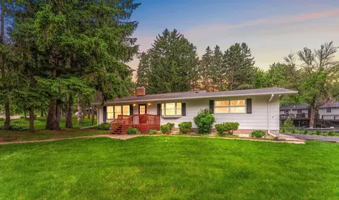 524 Brick St S, Stillwater, MN 55082