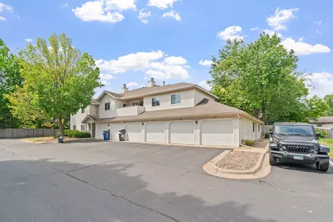 4040 Maureen Dr NE #103, Columbia Heights, MN 55421