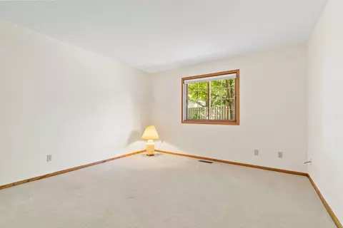 4040 Maureen Dr NE #103, Columbia Heights, MN 55421 photo 19