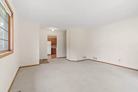 4040 Maureen Dr NE #103, Columbia Heights, MN 55421 photo 13