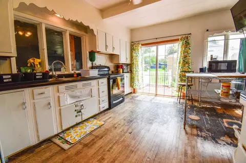 Kitchen - 505 3rd St, Arthur, ND 58006 photo 1 of 2