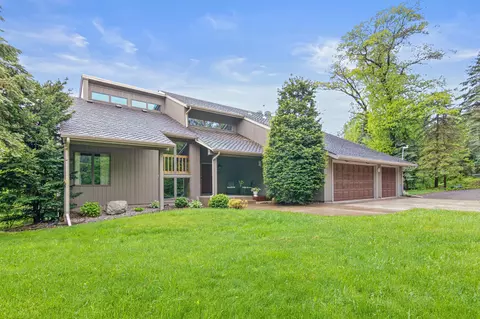 1515 18th Ave, River Falls, WI 54022