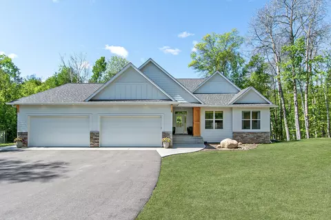 31709 Green Scene Dr, Breezy Point, MN 56472