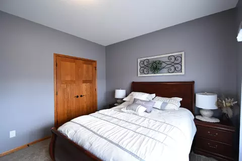 Bedroom - 631 Nelson Dr, Wanamingo, MN 55983 photo 2 of 7