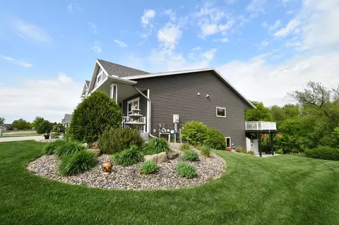 Exterior - 631 Nelson Dr, Wanamingo, MN 55983 photo 17 of 24