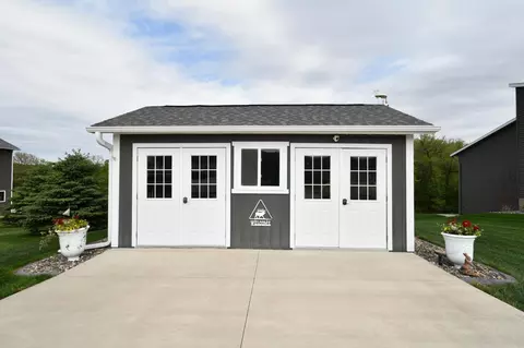 Exterior - 631 Nelson Dr, Wanamingo, MN 55983 photo 5 of 24