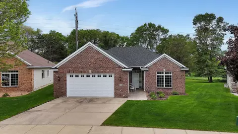 1538 Katrina Ct, Saint Cloud, MN 56301