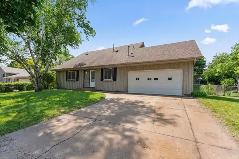 7674 Ideal Ave S, Cottage Grove, MN 55016