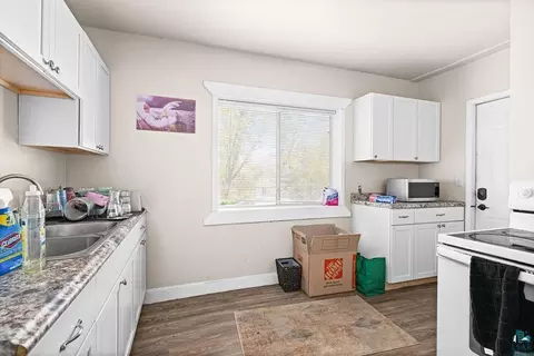 220 N 12th Ave E, Duluth, MN 55805 photo 16