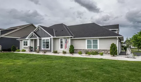 18208 July Ct, Lakeville, MN 55044