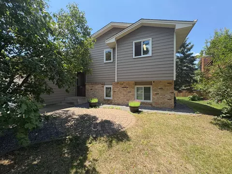 4267 Valley Forge Pl, Eagan, MN 55123