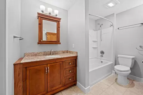 3855 Denmark Ave, Eagan, MN 55123 photo 24