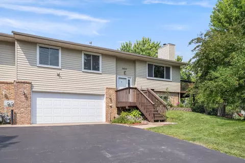 3855 Denmark Ave, Eagan, MN 55123 photo 3