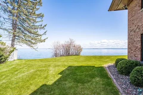 2900 London Rd, Duluth, MN 55804 photo 39