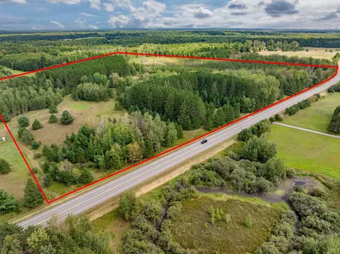 18796 River Rd, Grand Rapids, MN 55744