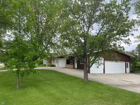 103 4th St S, Fairmount, ND 58030 photo 8