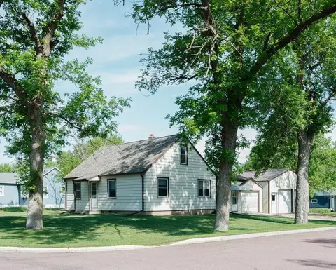 71 Birch St E, Trimont, MN 56176 photo 2