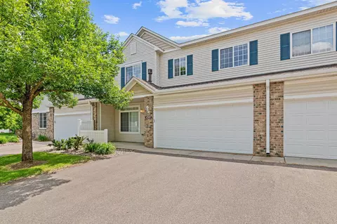 4707 Blaine Ave #709, Inver Grove Heights, MN 55076