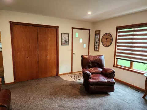800 17th St SW, Willmar, MN 56201 photo 13