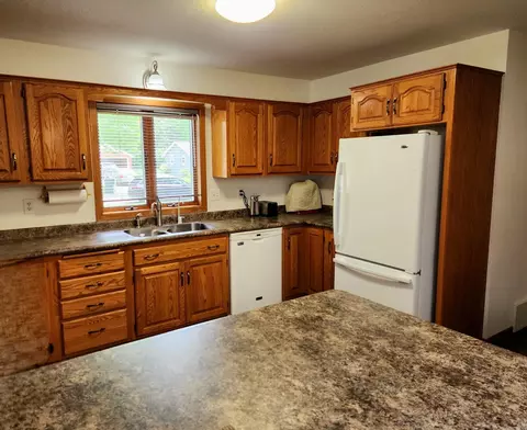 800 17th St SW, Willmar, MN 56201 photo 8