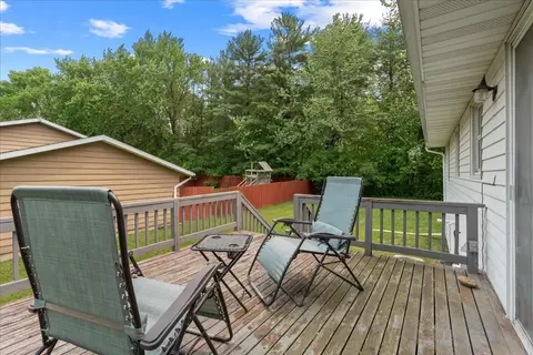 Exterior - 750 6th Ave, Baldwin, WI 54002 photo 3 of 3