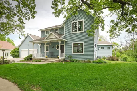 2920 Cassidy Dr NE, Rochester, MN 55906