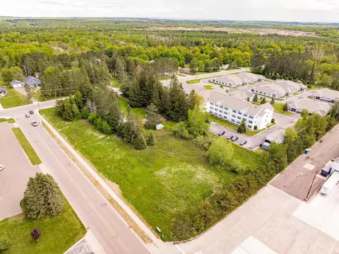 12 Yy Stanley Ave, Cloquet, MN 55720