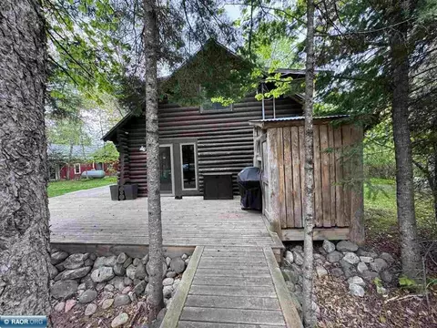 9064 Little Sweden Rd, Cook, MN 55723