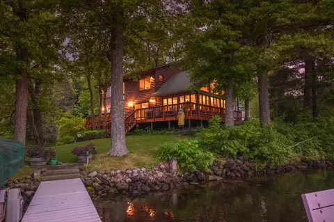 809 Idlewild St, Balsam Lake, WI 54810