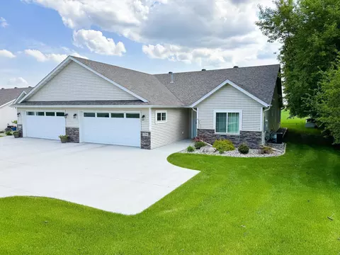 1709 S Cascade St, Fergus Falls, MN 56537