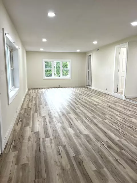 Living - 325 N Wabasha, Plainview, MN 55964 photo 2 of 2