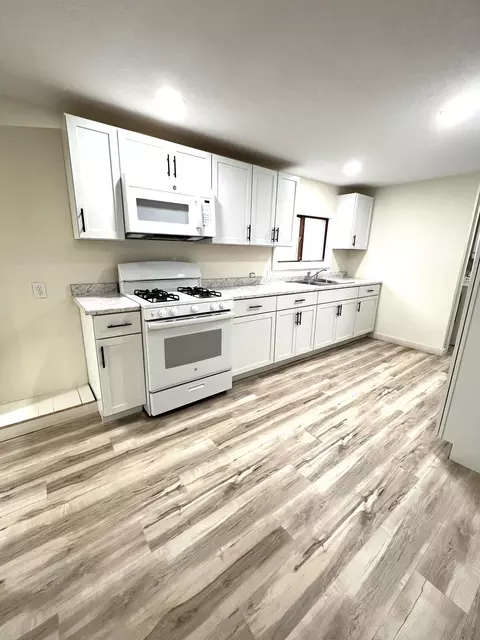 Kitchen - 325 N Wabasha, Plainview, MN 55964 photo 1 of 4