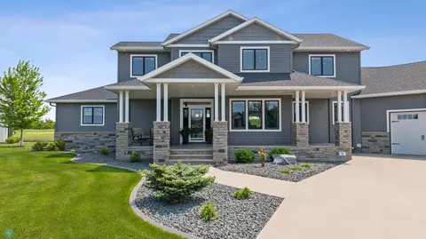 Exterior - 787 Riverbend Rd, Oxbow, ND 58047 photo 11 of 13