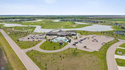 View/Area - 787 Riverbend Rd, Oxbow, ND 58047 photo 8 of 8