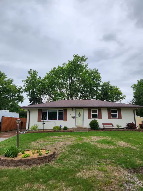 715 24th Ave N, South Saint Paul, MN 55075